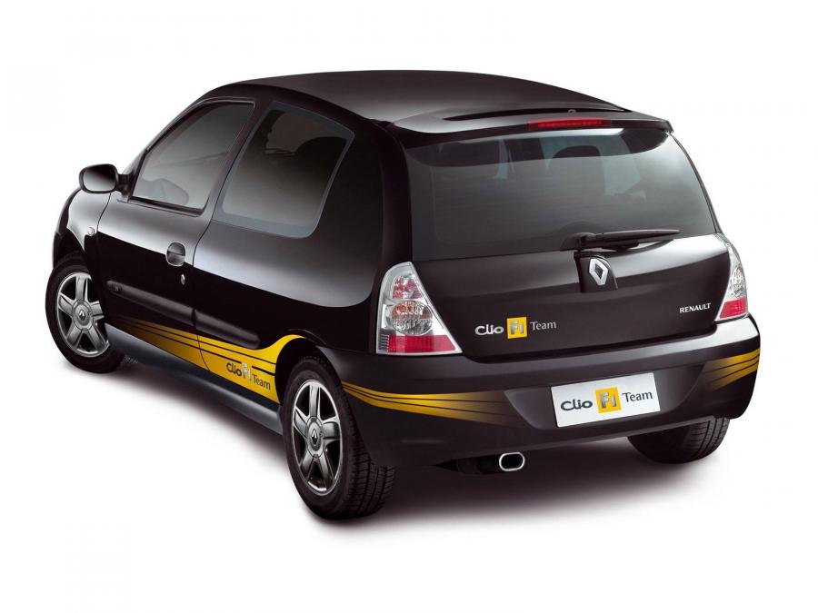  Renault Clio F1 Team 2007 года  (фото 2 из 2)